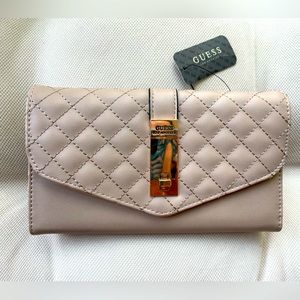 NWT Guess wallet